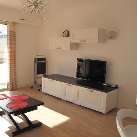 Moderne A - 50 M² - Vue Sur Jardin Antibes